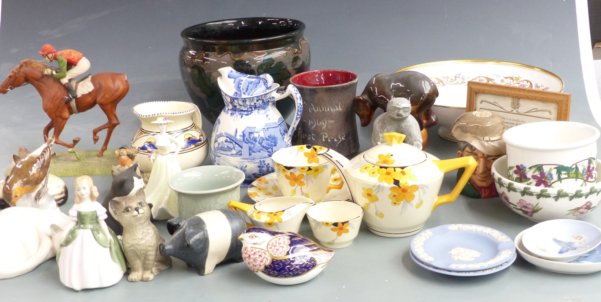 Ceramics and collectables including Crown Ducal Art Deco tea ware, studio pottery, Russian bear,