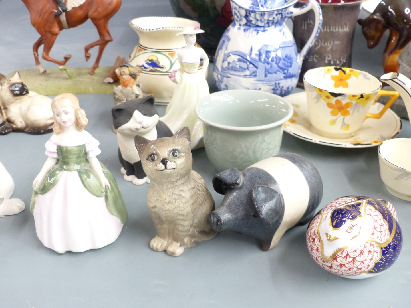 Ceramics and collectables including Crown Ducal Art Deco tea ware, studio pottery, Russian bear, - Image 3 of 6