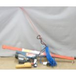 Silverline 250kg electric hoist