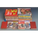 Thirty-five Western annuals and books including Roy Rogers, Western Stars, Buffalo Bill etc, all