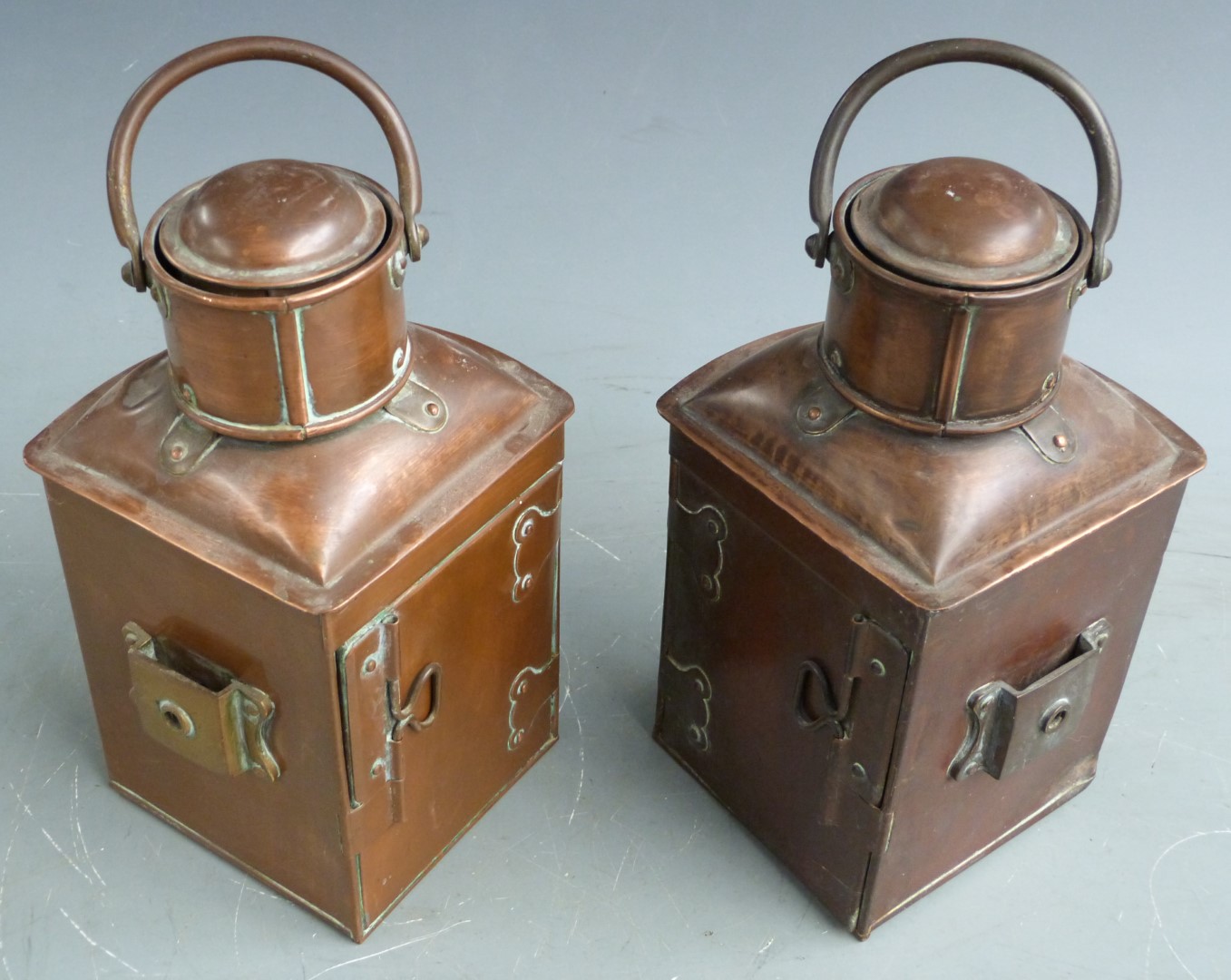 A pair of copper port and starboard ship's lamps, height 26cm - Image 4 of 4