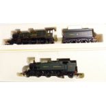 Two Hornby 00 gauge model railway GWR locomotives 4-6-0 Castle Class Builth Castle 4086 R22389 and