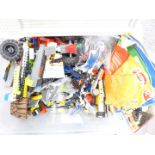 5kg of loose Lego parts including Classic, pirates, vehicles etc