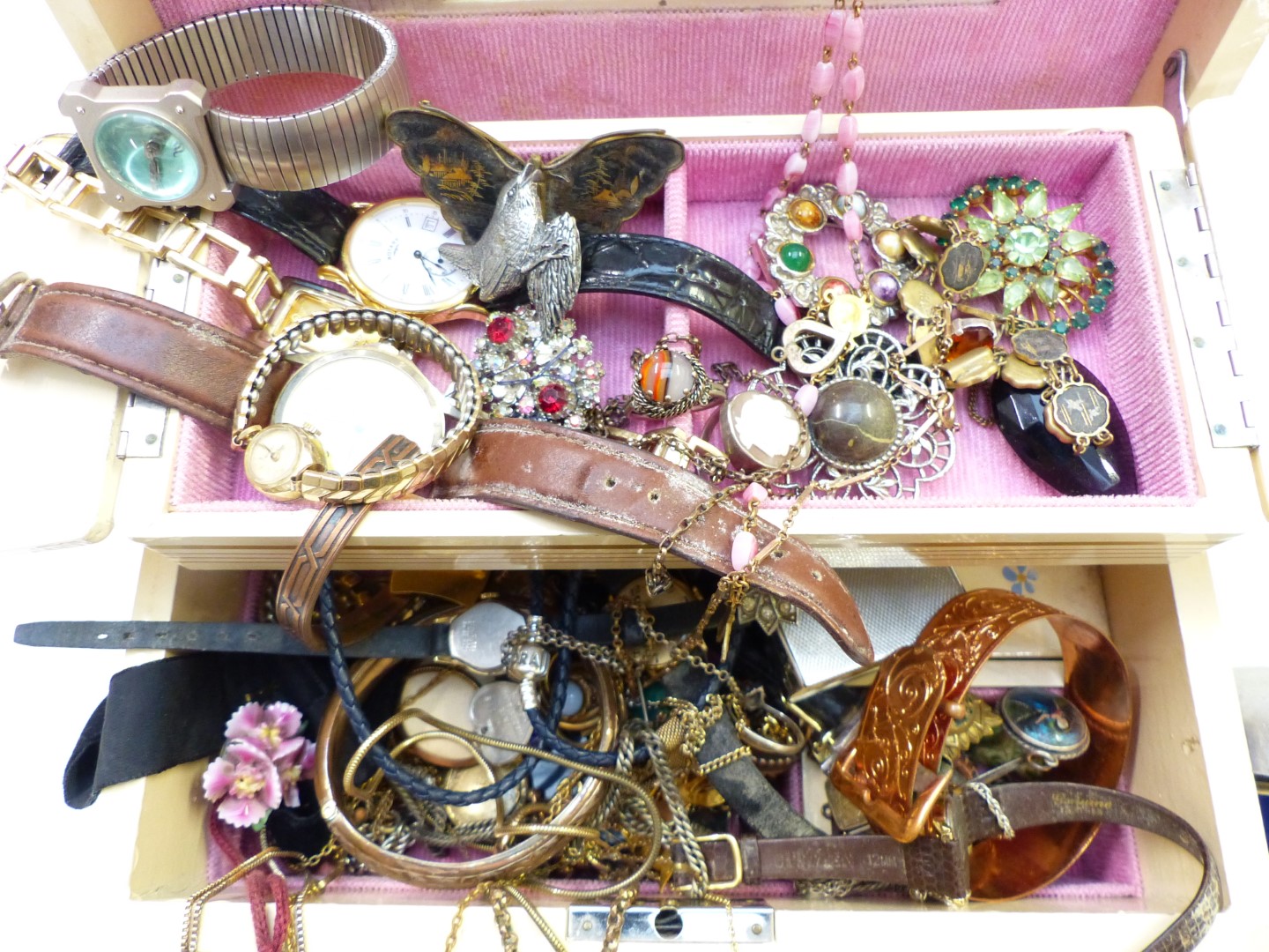 A collection of costume jewellery including silver rings, Japanese brooch and bracelet, silver - Image 2 of 2