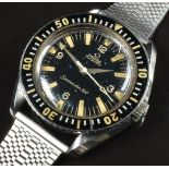 Omega Seamaster 300 gentleman's automatic wristwatch ref. 165.024-64 with luminous hands and