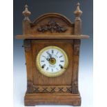 Oak cased shelf / mantel clock, Fattorini & Sons, Bradford to enamel Roman dial, the movement