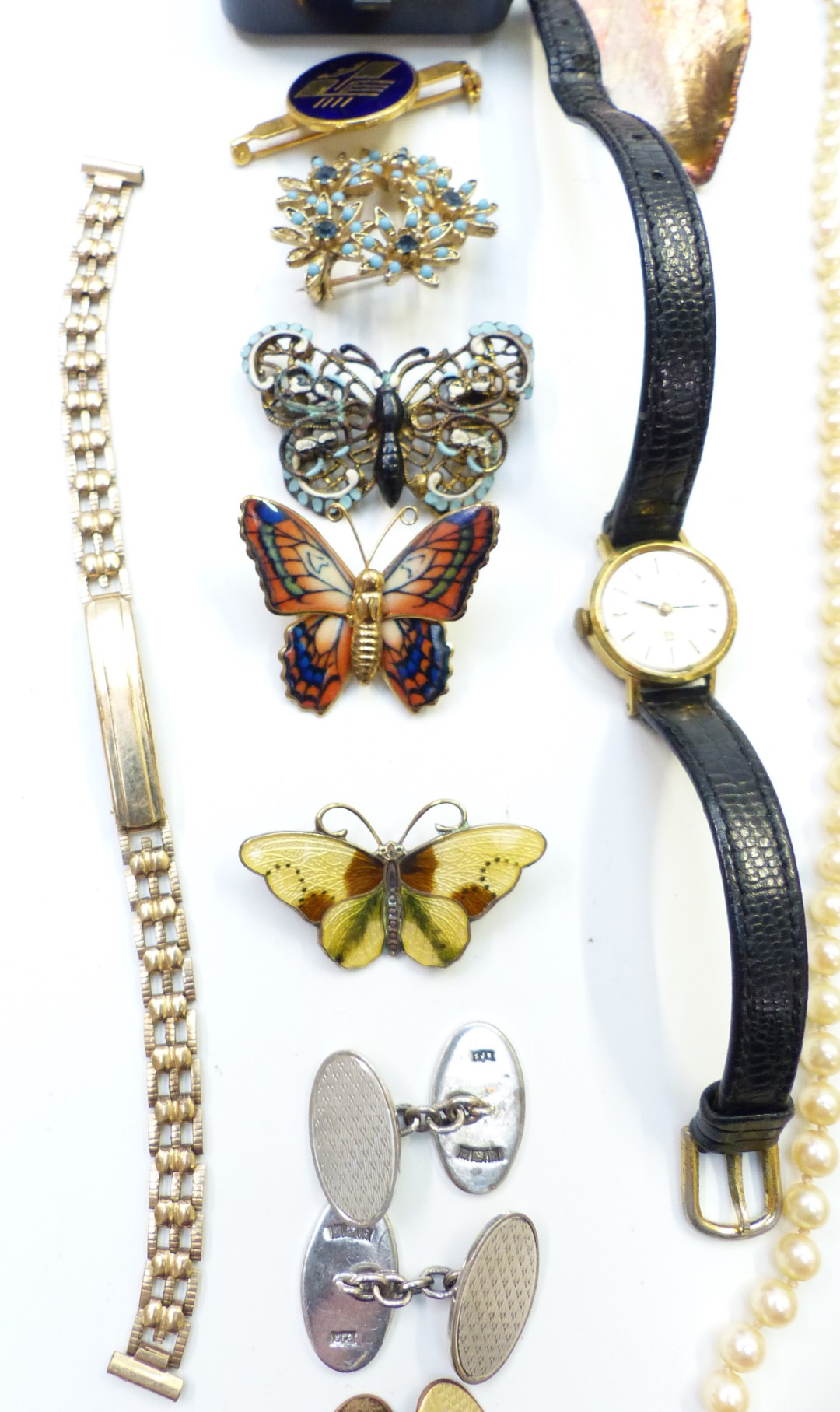 Norwegian silver butterfly brooch set with enamel, cultured pearl necklace, silver cufflinks, - Image 2 of 2