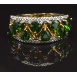 A 9ct gold ring set with diopside, size R, 3.5g