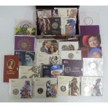 Twenty-five Royal commemorative crowns in presentation packs, includes Queens Beasts, Diana memorial