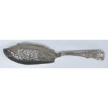 Victorian hallmarked silver King's pattern fish slice with pierced decoration, London 1841, no