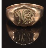 A 9ct rose gold signet ring, Birmingham 1918, size X, 3g