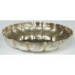 Modern Mappin & Webb feature hallmarked silver lobed bowl, diameter 15cm, weight 178g