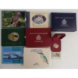 New Zealand coin sets comprising 1994 BU, 1996 BU, 1993, 1994 and 1996, cased proof sets with