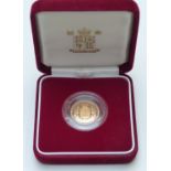 2002 gold half sovereign cameo portrait, shield reverse, in deluxe case