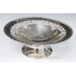 George V hallmarked silver pierced tazza, Birmingham 1933, maker William Neale & Son, diameter 13cm,