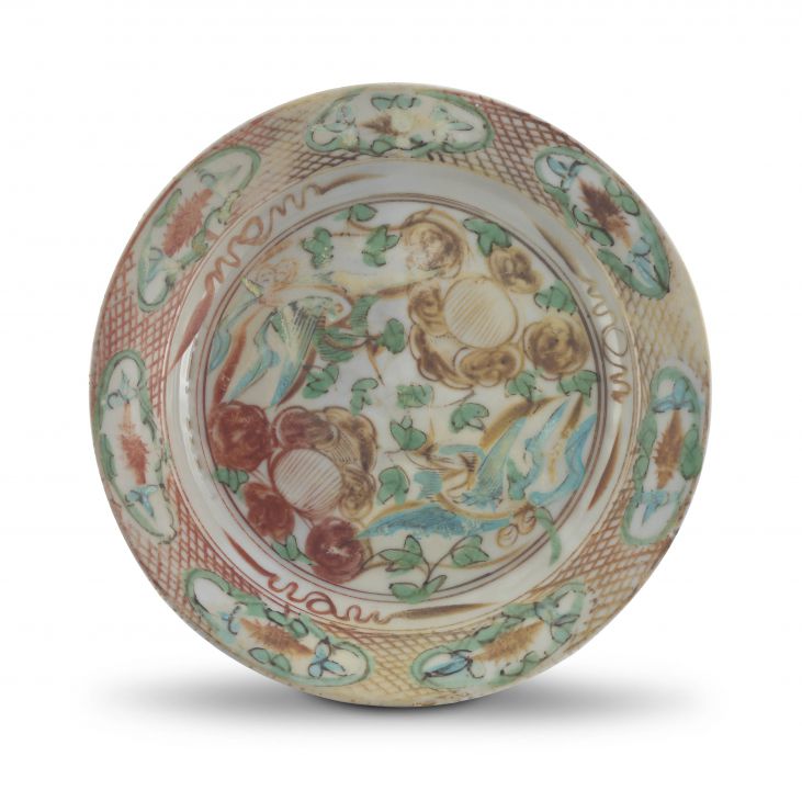 A Chinese polychrome â€˜Swatowâ€™ Zhangzhou dish, 17th century