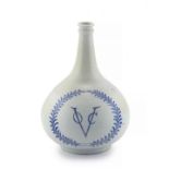 A Japanese blue and white VOC apothecary flask, 18th century