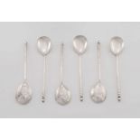 A set of six Russian silver teaspoons, maker's initials AP, St Petersburg, 1882-1899