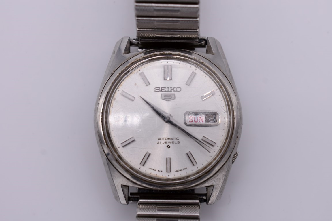 A 1970s 'Seiko 5' stainless steel automatic wristwatch, 36mm, ref '6119-8093' no 00316, on later - Image 2 of 3