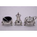 A silver three piece cruet set, by Edward Barnard & Sons Ltd, London 1982, 336g.