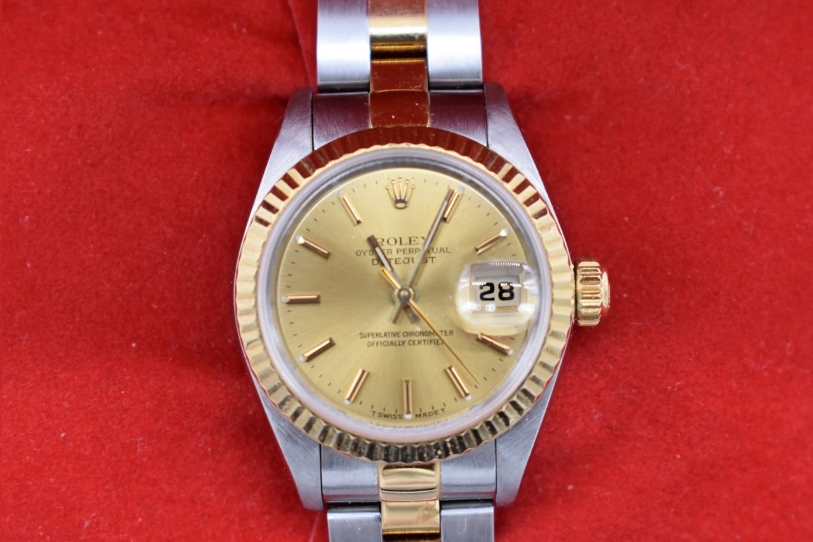 A circa 1998 Rolex 'Oyster Datejust' stainless steel and 18ct gold automatic ladies wristwatch, - Image 2 of 4
