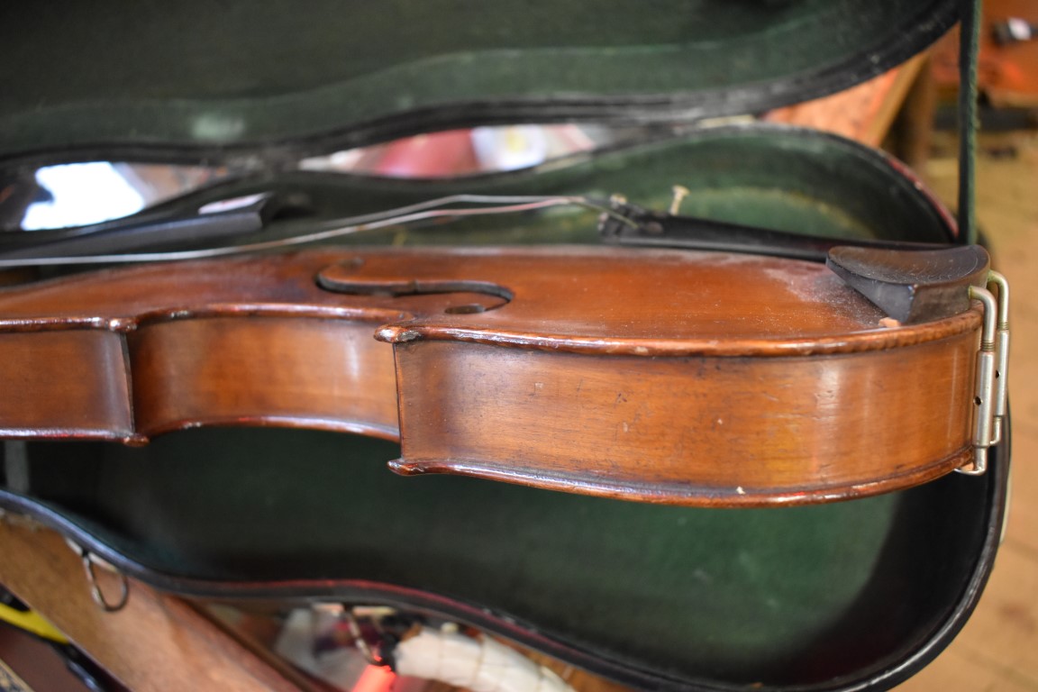 An antique Continental violin, with 14in back, with case and bow. - Image 13 of 15