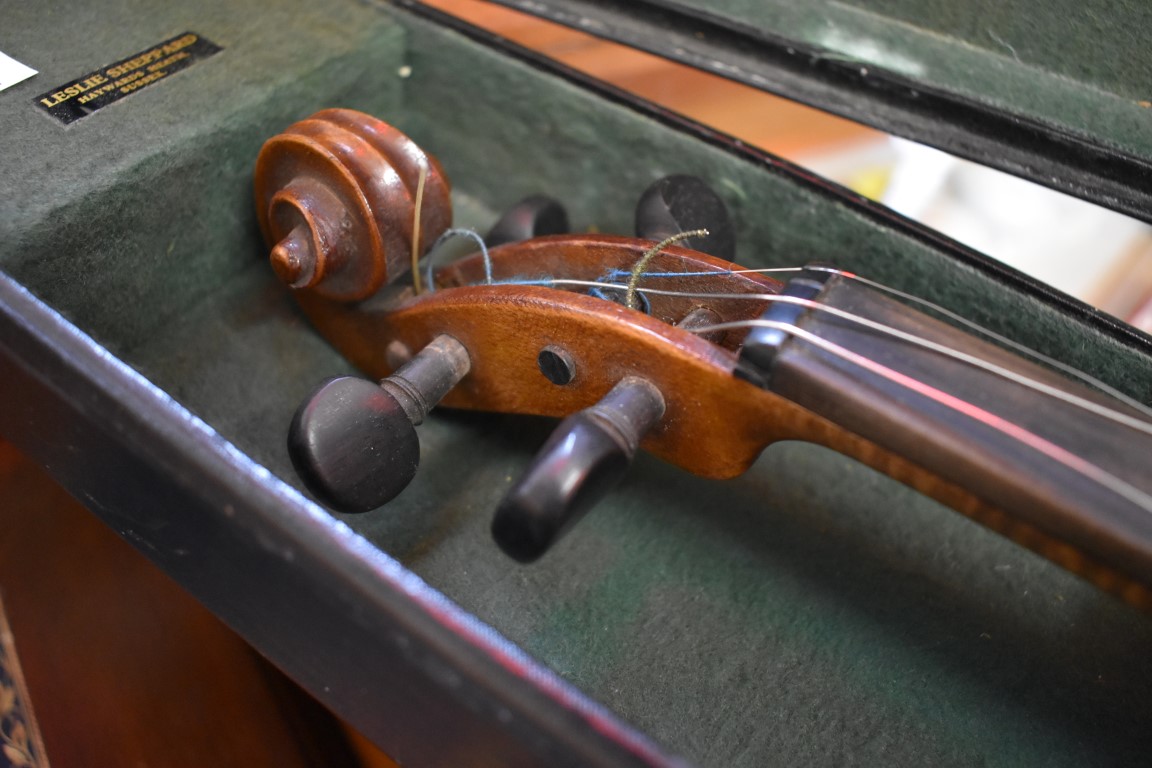 An antique Continental violin, with 14in back, with case and bow. - Image 12 of 15