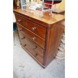 A Victorian mahogany chest of drawers, 96.5cm wide.