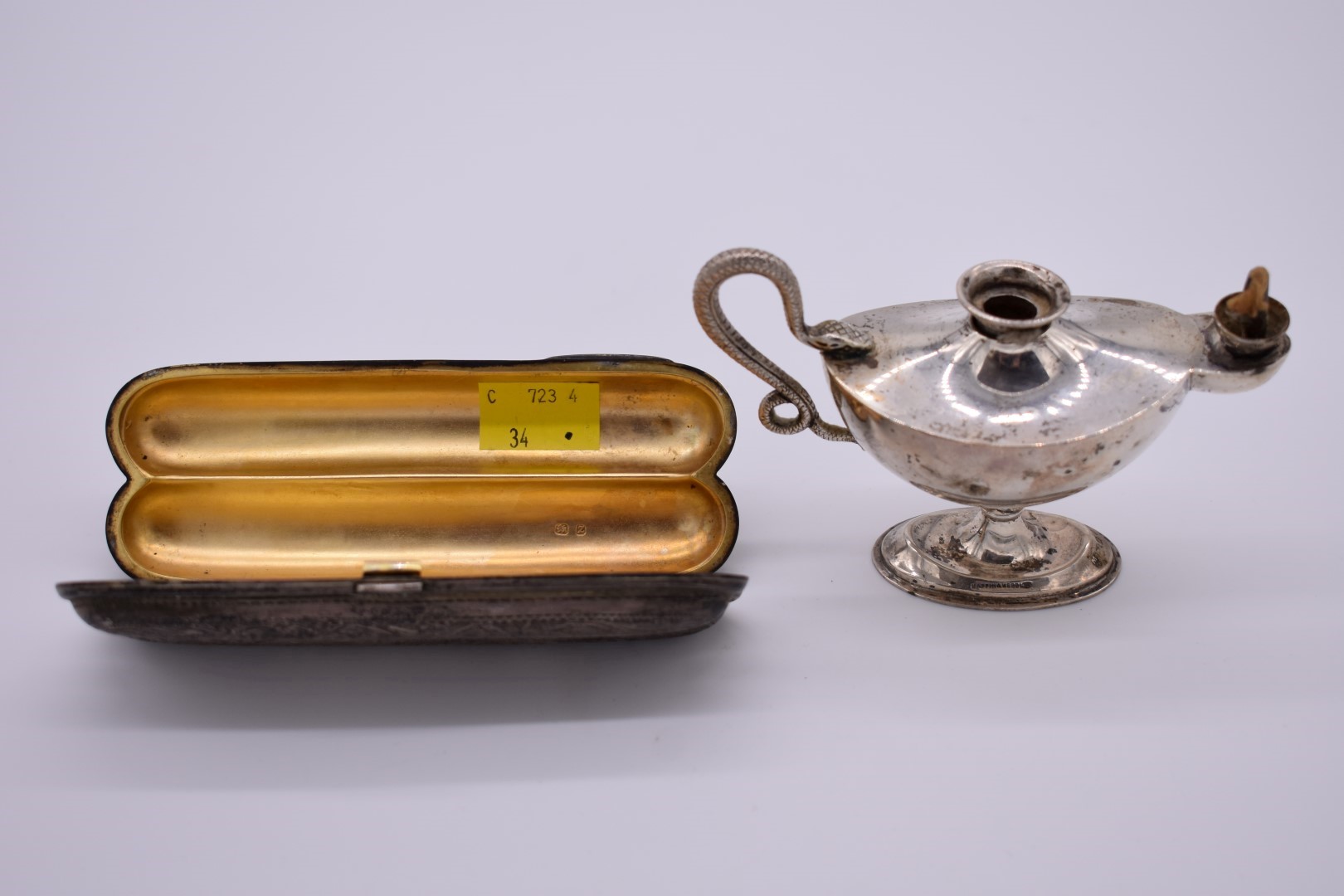 A late Victorian silver cigar case, having gilt interior, by Hilliard & Thomason, Birmingham 1899,