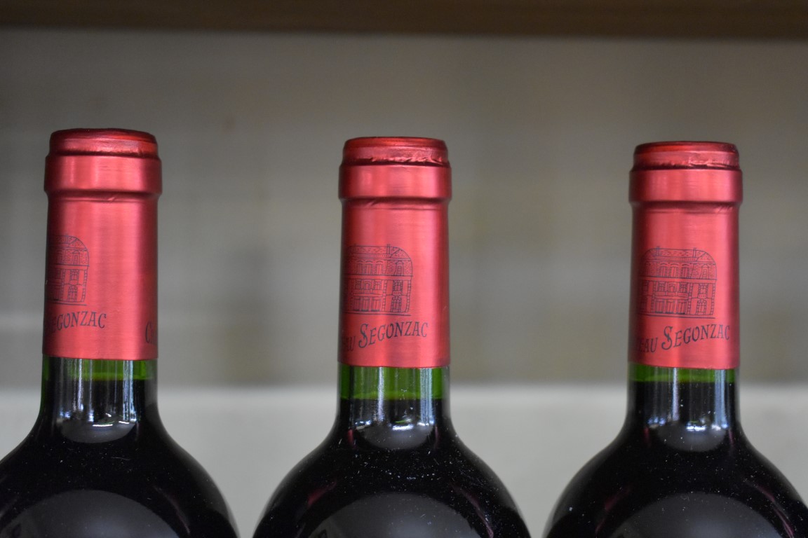 Six 75cl bottles of Segonzac vieilles vignes, 2000, Cotes de Blaye. (6) - Image 3 of 4