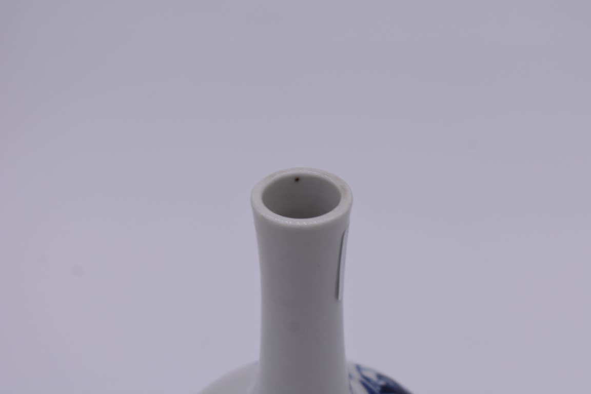 WITHDRAWN FROM SALE A Chinese blue and white bottle vase, yongzheng, six character mark, 15cm high. - Image 4 of 5