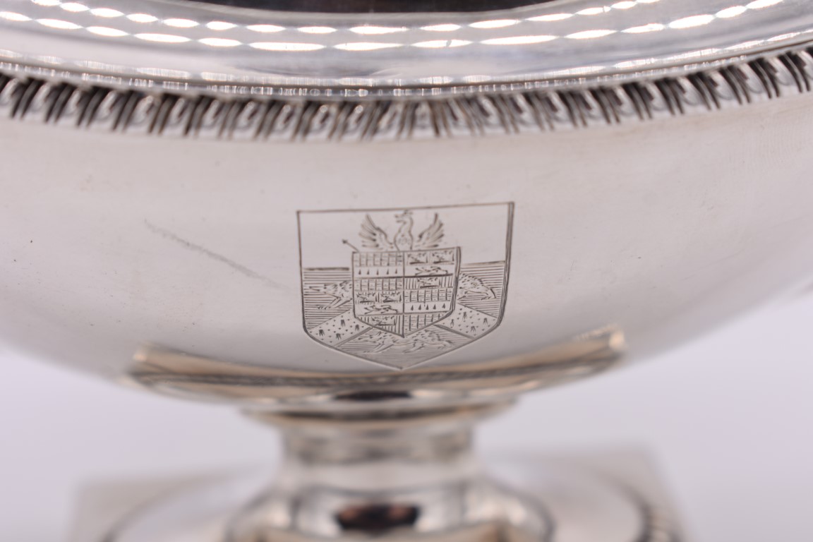 A good pair of George III silver twin handled pedestal sauce tureens and covers, by William Frisbee, - Image 2 of 7