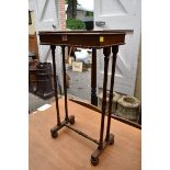 A Regency rosewood occasional table, 40cm wide.