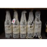 Five half-bottles of Tres Cortados sherry, Antonio de la Riva (1940s bottling). (5)