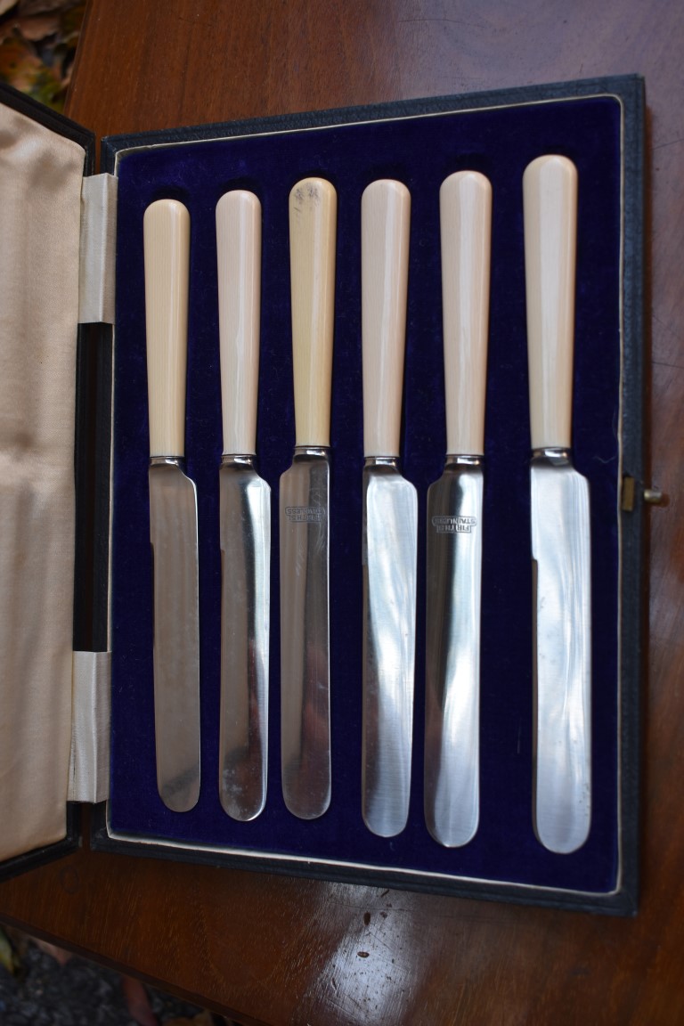 A cased set of ivory handled fish knives and forks; together with other plate, some cased sets. This - Image 6 of 9