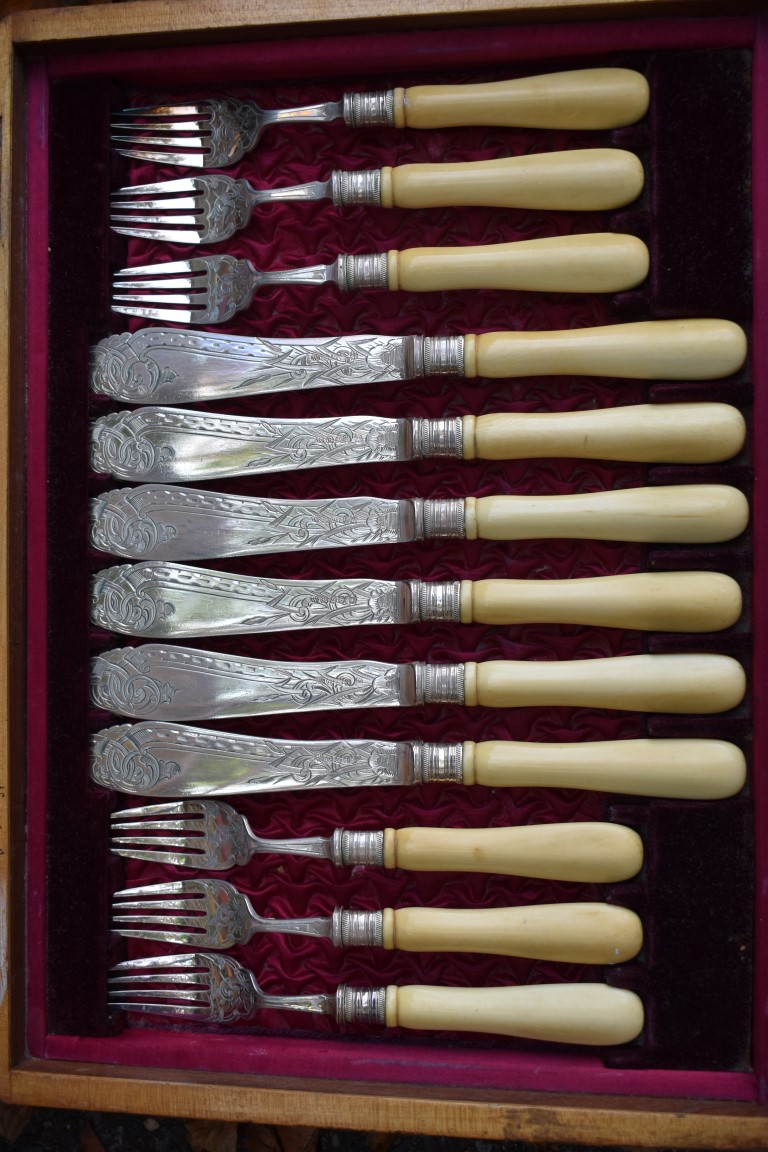 A cased set of ivory handled fish knives and forks; together with other plate, some cased sets. This - Image 8 of 9