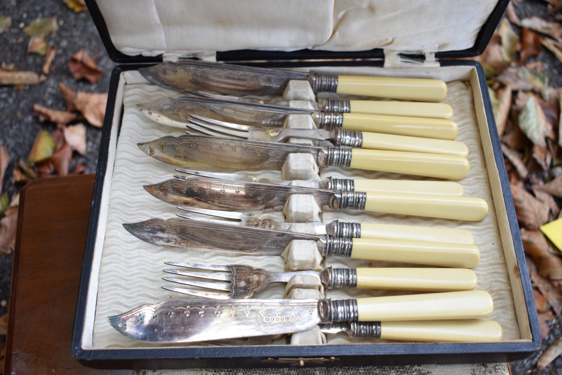 A cased set of ivory handled fish knives and forks; together with other plate, some cased sets. This - Image 4 of 9