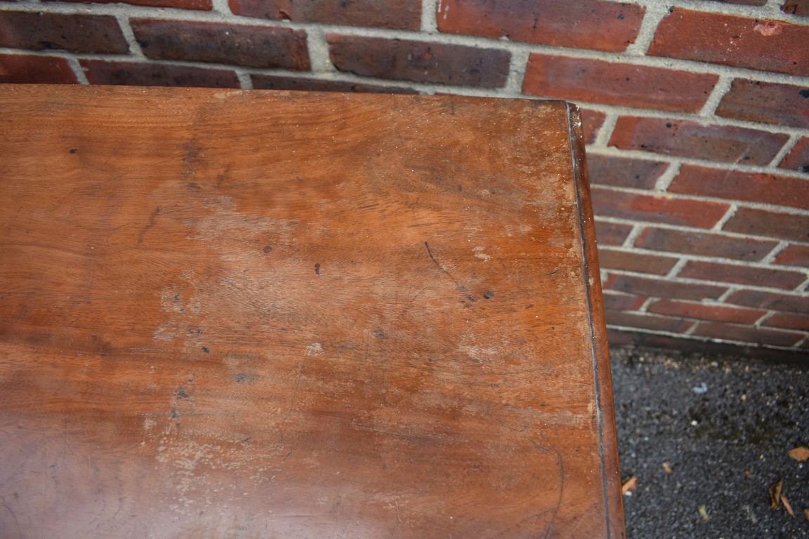 An antique mahogany chest of two short and two long drawers, 88cm wide. This lot can only be - Image 3 of 5