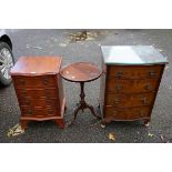 A sundry lot of furniture.This lot can only be collected on Saturday 19th December (9-2pm).