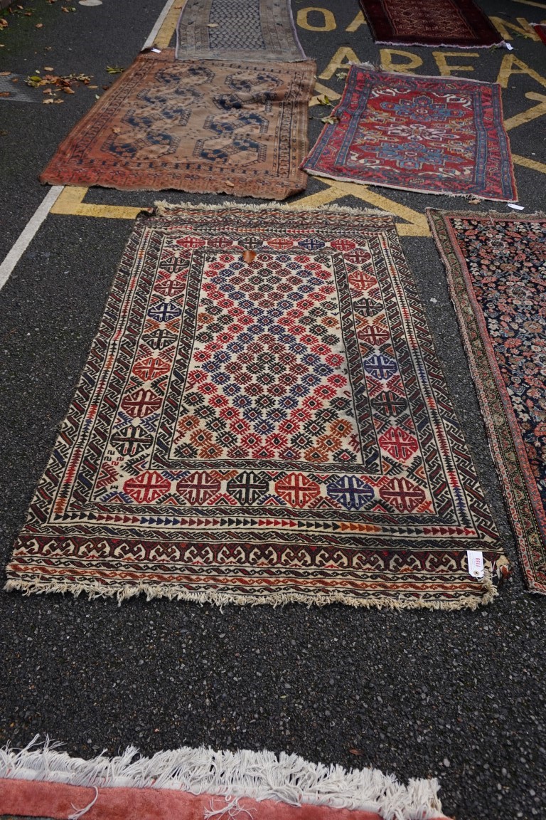 A Persian flatweave rug, having allover geometric design, 190 x 116cm.