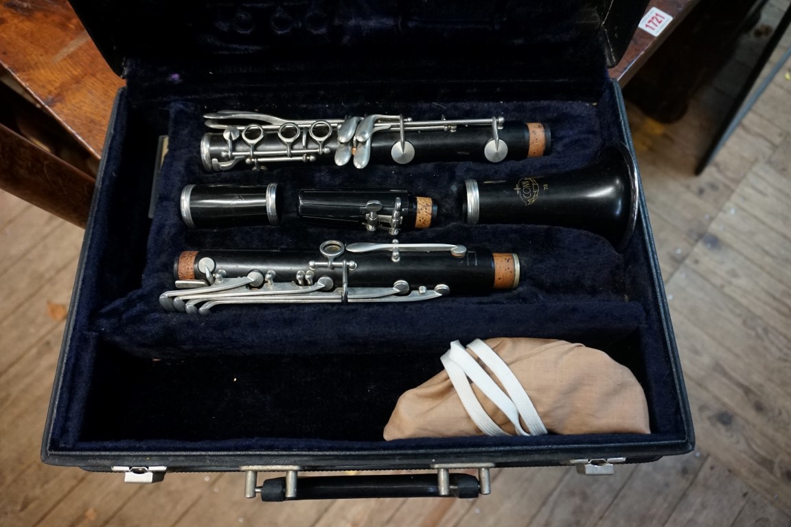 A Conn symphony clarinet, No. H76277, in fitted case.