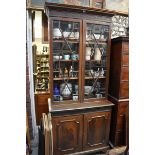 A circa 1900 mahogany bookcase, 98cm wide.