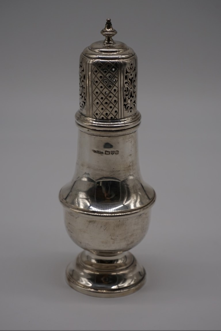 A silver baluster caster, by S Blanckensee & Son Ltd, Chester 1933, 19cm high, 173.5g. - Image 3 of 4