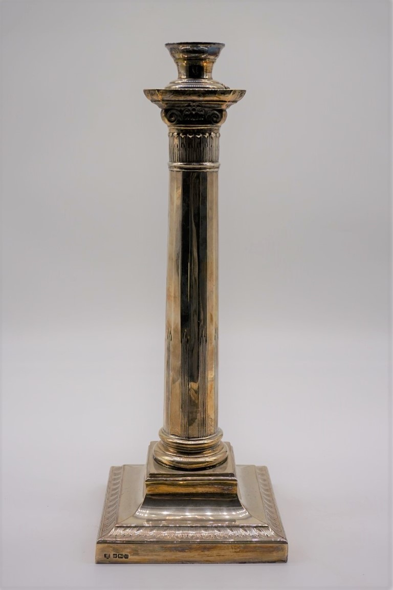 (THH) An Edwardian silver and cut glass Corinthian column oil lamp, by Hawksworth, Eyre & Co Ltd,