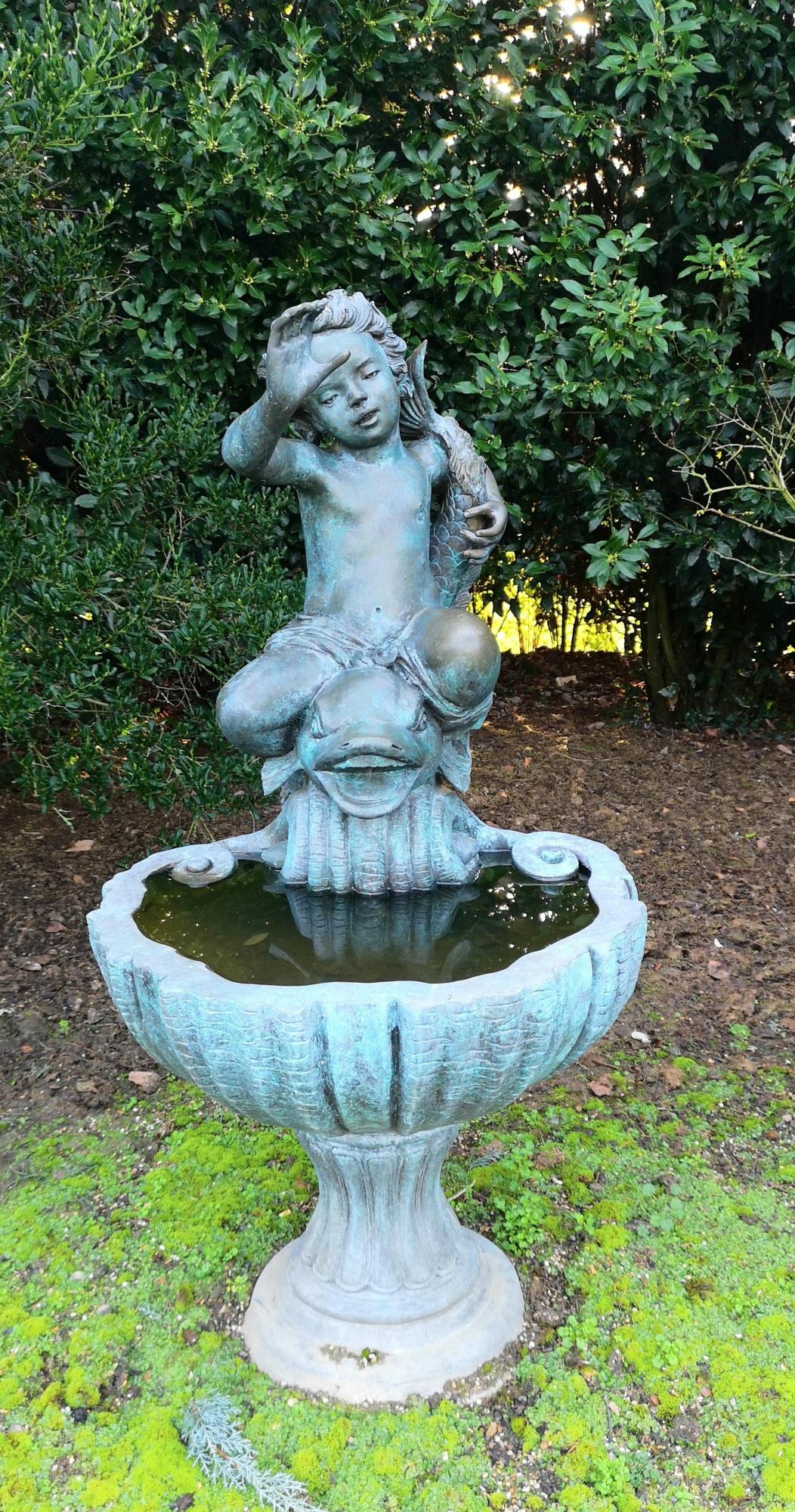 Fountains: A bronze fountain, 2nd half 20th century, with dolphin mouth drilled for water, 135cm