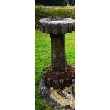 Bird bath: An unusual composition stone Art Deco bird bath, 2nd quarter 20th century, 74cm high