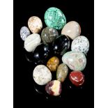 Interior Design/Ornament: Fourteen mineral eggs, consisting of malachite, obsidian, anthracite, ruby