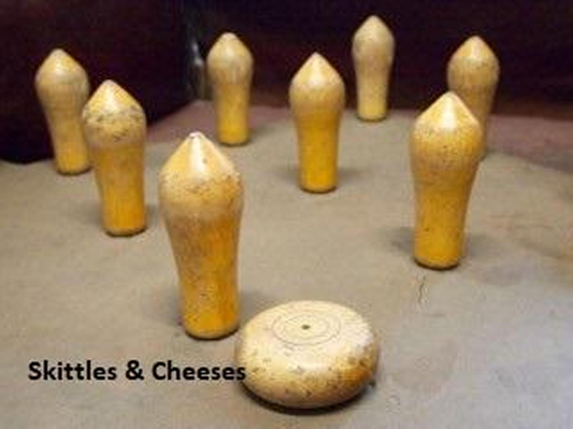 Games: A rare Northamptonshire skittles game, early 20th century, with painted wooden frame and - Image 2 of 2