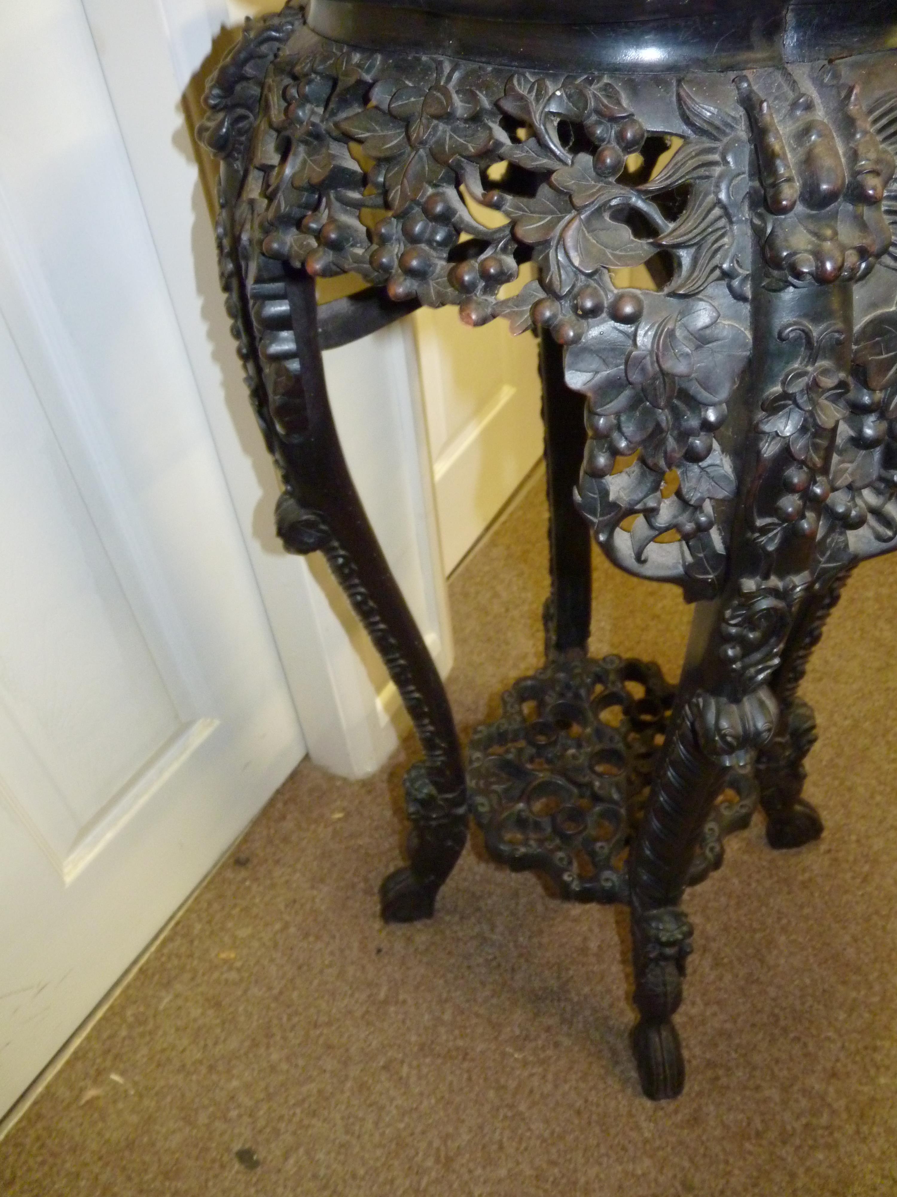 Antique carved plant stand 95cm ht - Image 2 of 5