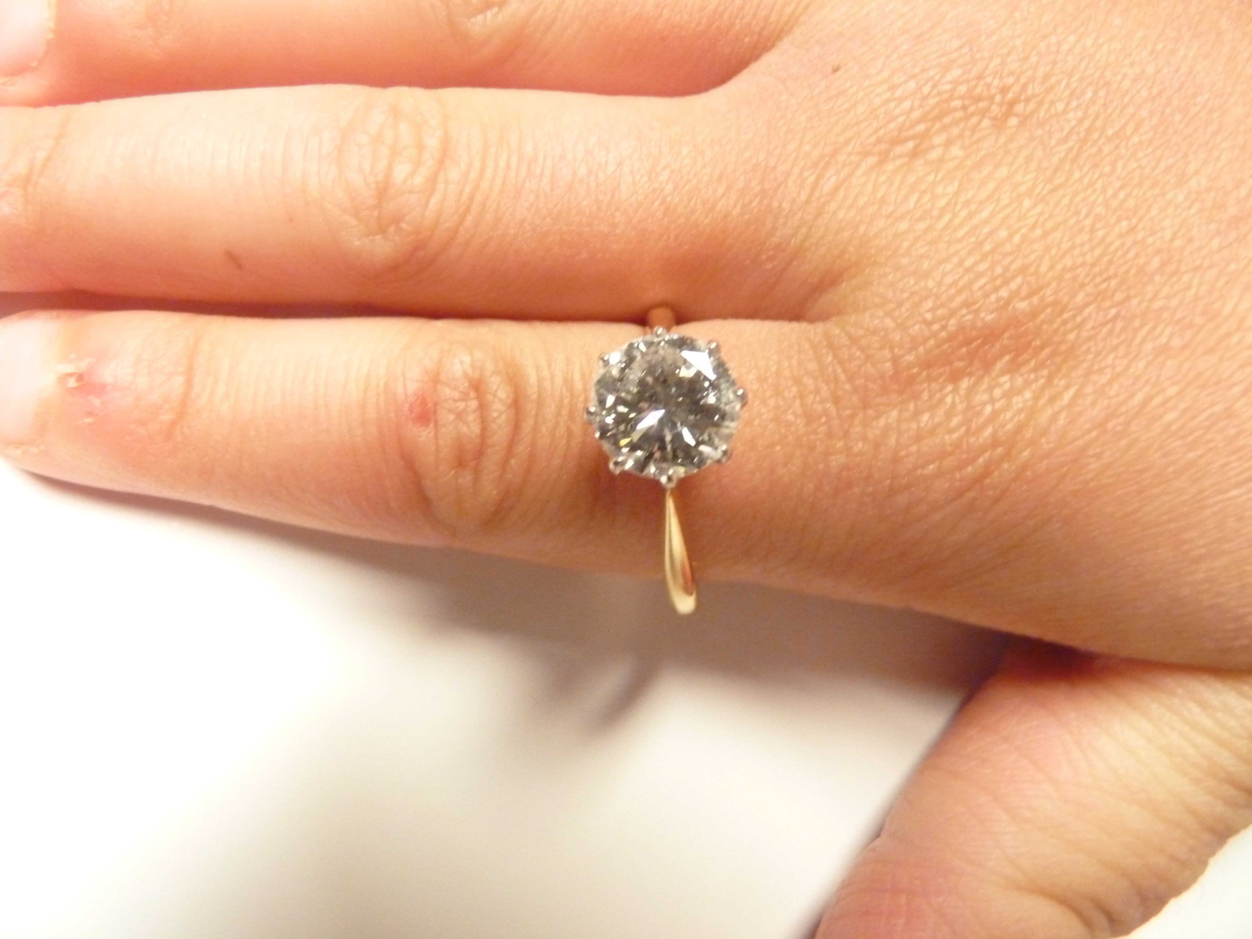 2.5ct Diamond solitaire on 18k size o-p - Image 5 of 10